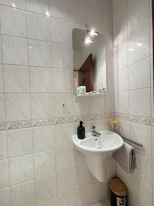 Appartement Gemuetliches & Modernes Inklusive Gratis Parkplatz *