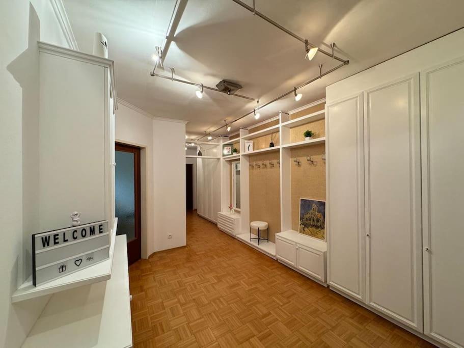 Appartement Gemuetliches & Modernes Inklusive Gratis Parkplatz *